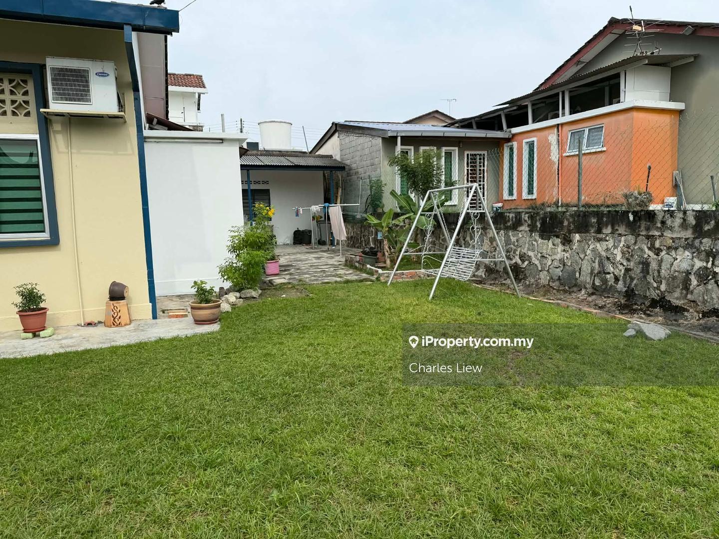 Semi-Detached House for Sale in Taman Rahang, Seremban by Charles Liew - iProperty.com.my