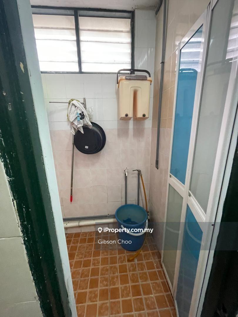 Kedai untuk Dijual di Taman Putra Kajang, Kajang oleh Gibson Choo - iProperty.com.my