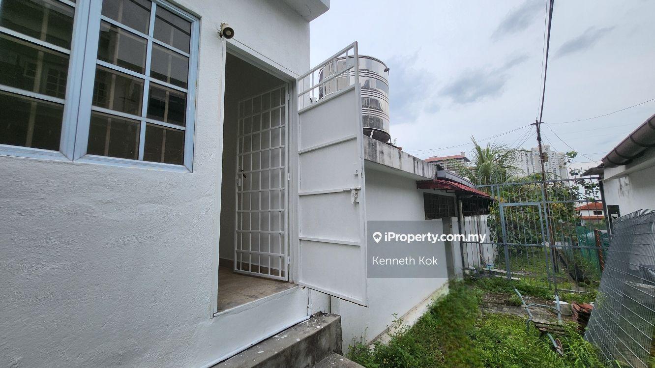 Rumah Berangkai 2 Tingkat untuk Dijual di SS12, Subang Jaya oleh Kenneth Kok - iProperty.com.my