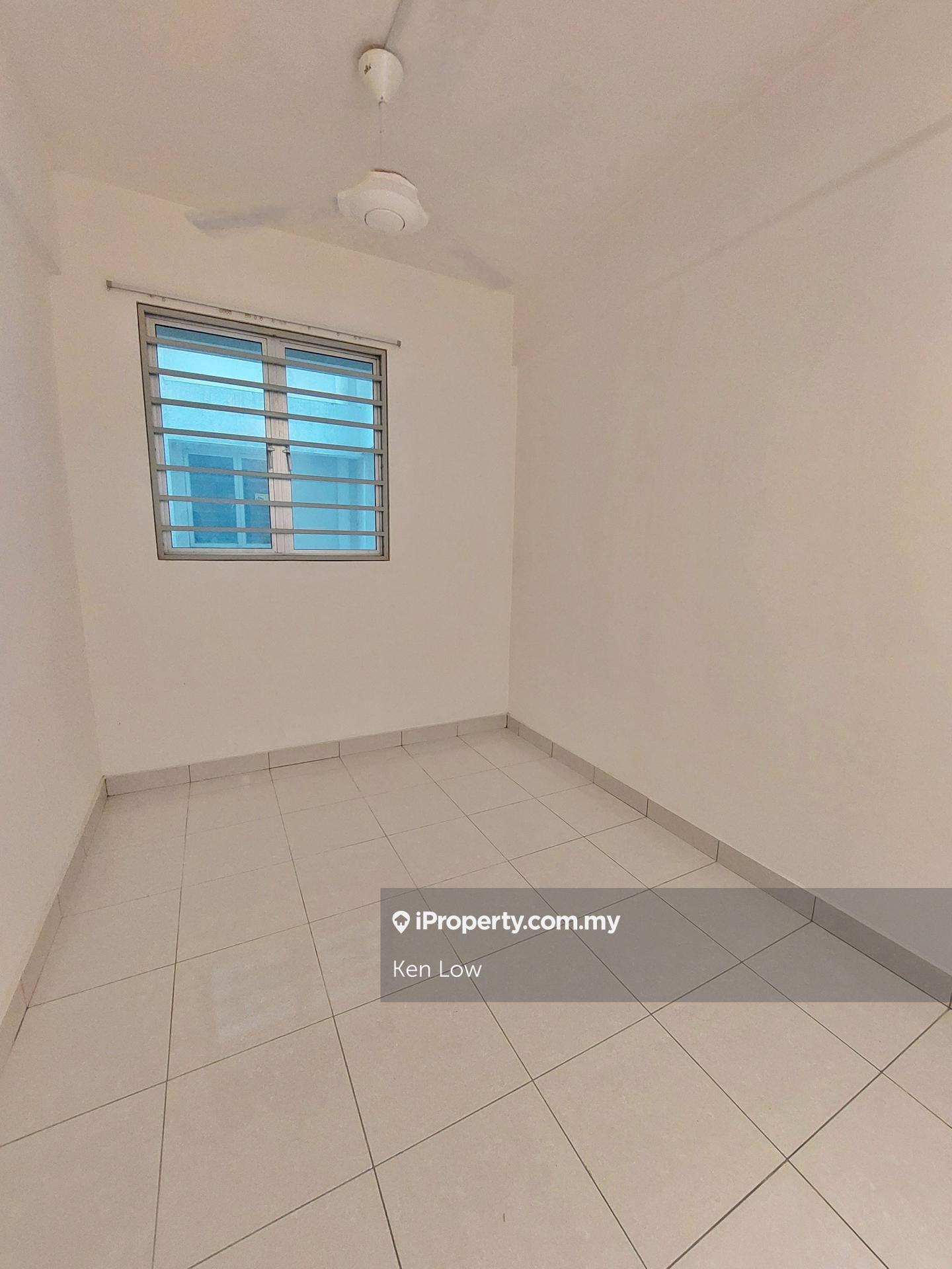 Apartment for Rent in The Residence 1 @ Tiara South by Ken Low - iProperty.com.my