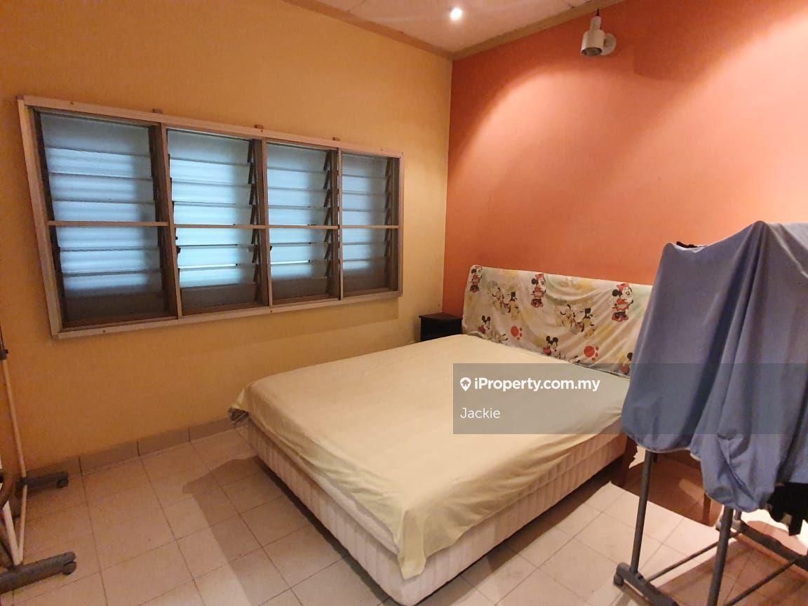 Bungalow House for Sale in Kampung Tunku, Petaling Jaya by Jackie - iProperty.com.my