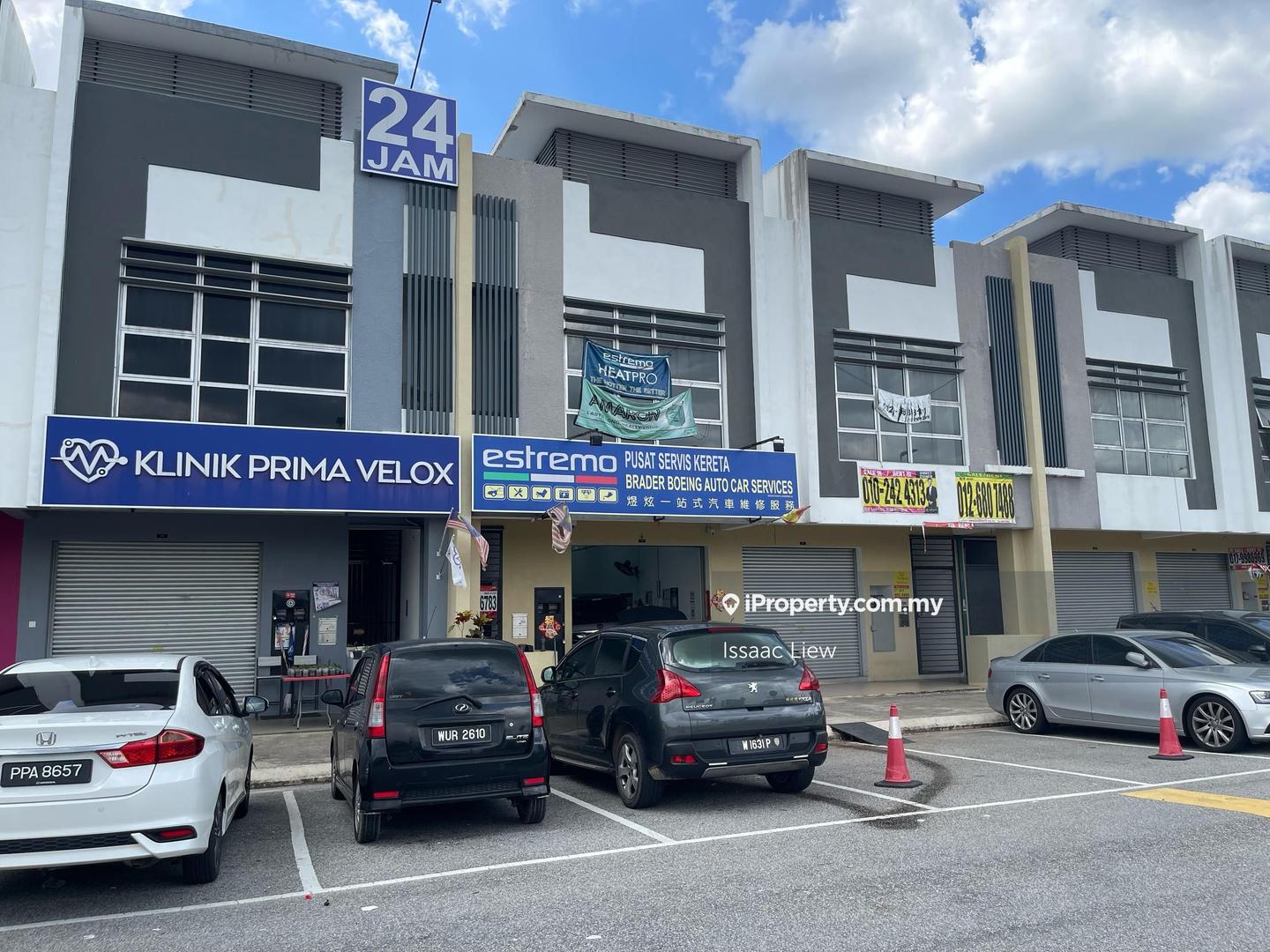Kedai untuk Dijual di Bandar Country Homes, Rawang oleh Issaac Liew - iProperty.com.my