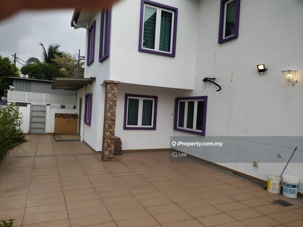 Semi-Detached House for Sale in Taman Lestari Putra, Seri Kembangan by Cj Lee - iProperty.com.my