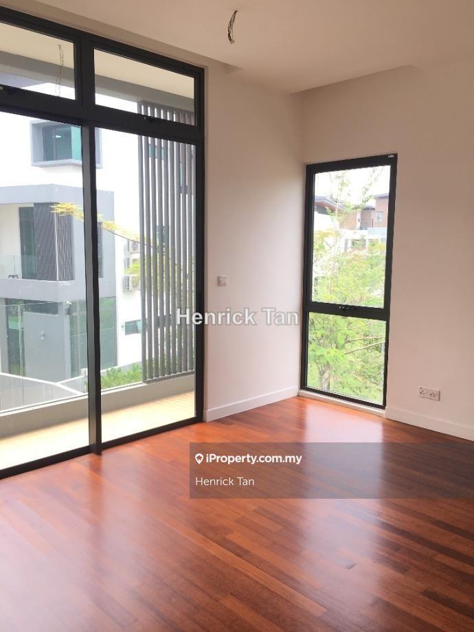 Bungalow House for Sale in Kota Kemuning, Shah Alam by Henrick Tan - iProperty.com.my