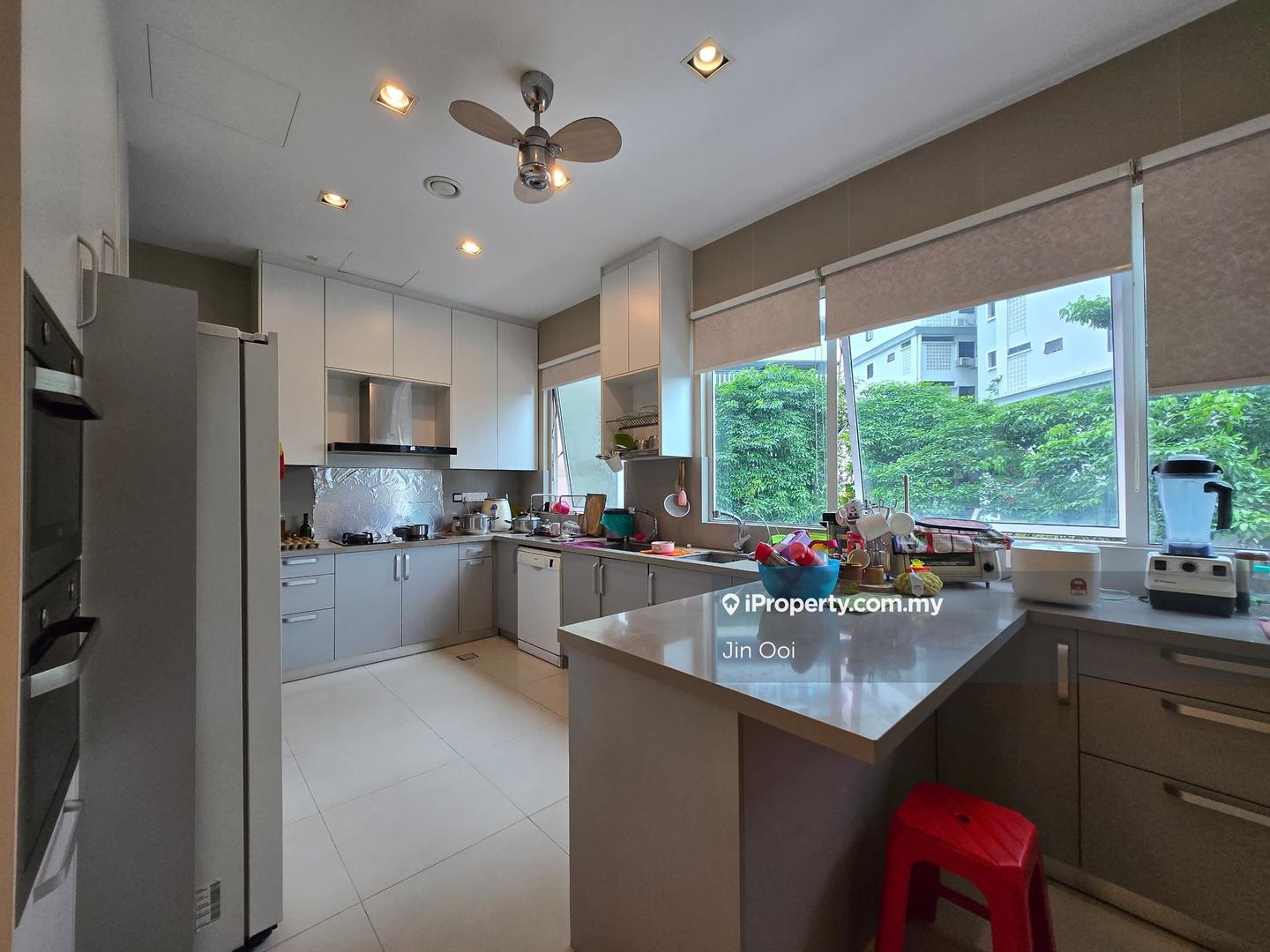 Kondominium untuk Dijual di Desa Eight oleh Jin Ooi - iProperty.com.my