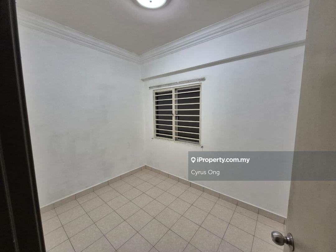 Apartment for Sale in Suria Kipark Damansara by Cyrus Ong - iProperty.com.my