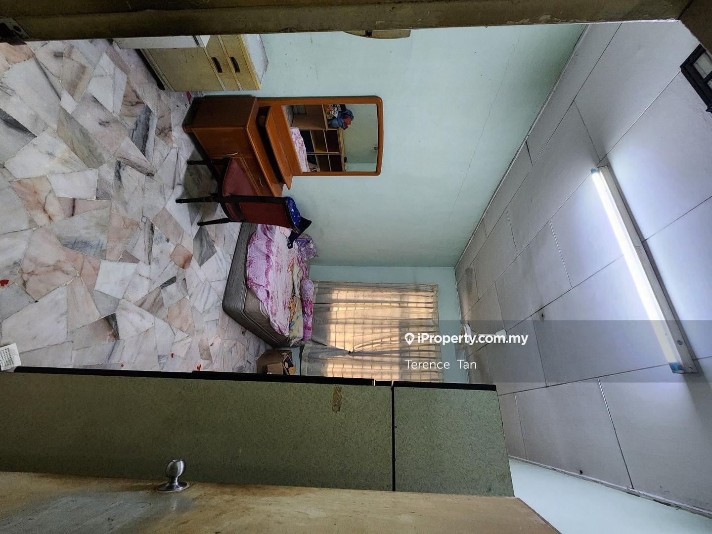 Rumah Berangkai 1 Tingkat untuk Dijual di Johor Bahru, Johor oleh Terence Tan - iProperty.com.my