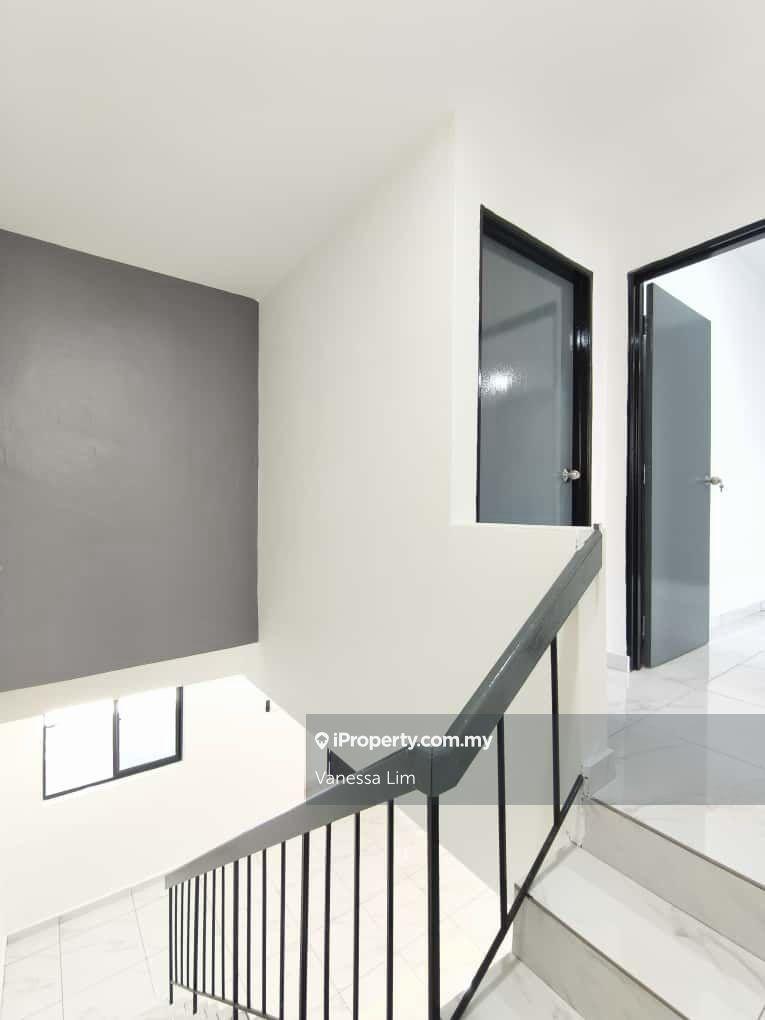 Rumah Berangkai 2 Tingkat untuk Dijual di Taman Muhibbah, Kulai oleh Vanessa Lim - iProperty.com.my