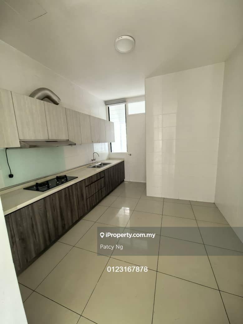 Rumah Berangkai 2 Tingkat untuk Dijual di Eco Majestic, Semenyih oleh Patcy Ng - iProperty.com.my