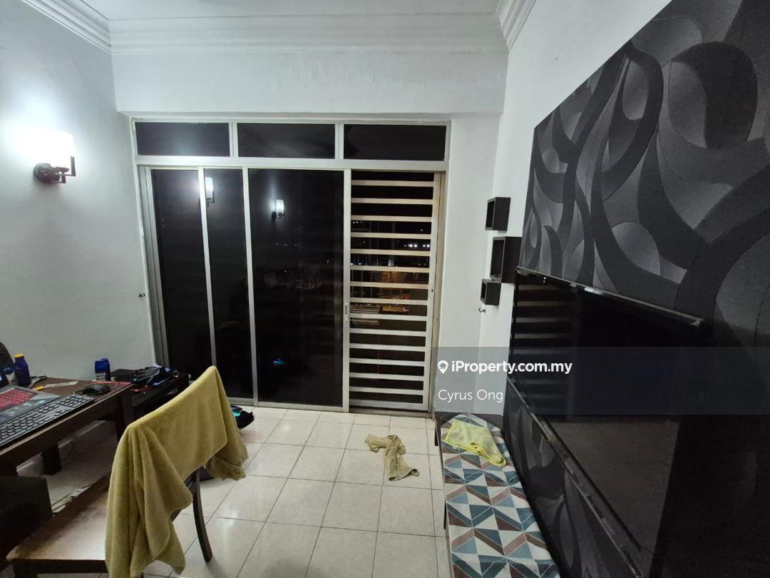 Apartment for Sale in Suria Kipark Damansara by Cyrus Ong - iProperty.com.my