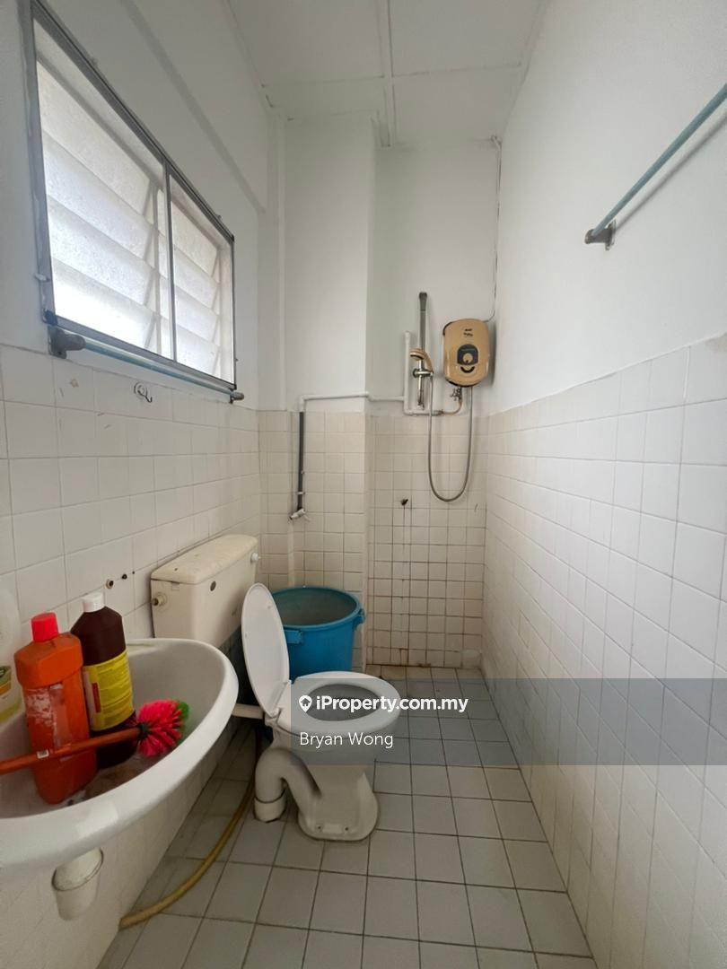 Pangsapuri untuk Dijual di Cheras Perdana Apartment Block A, B, C oleh Bryan Wong - iProperty.com.my