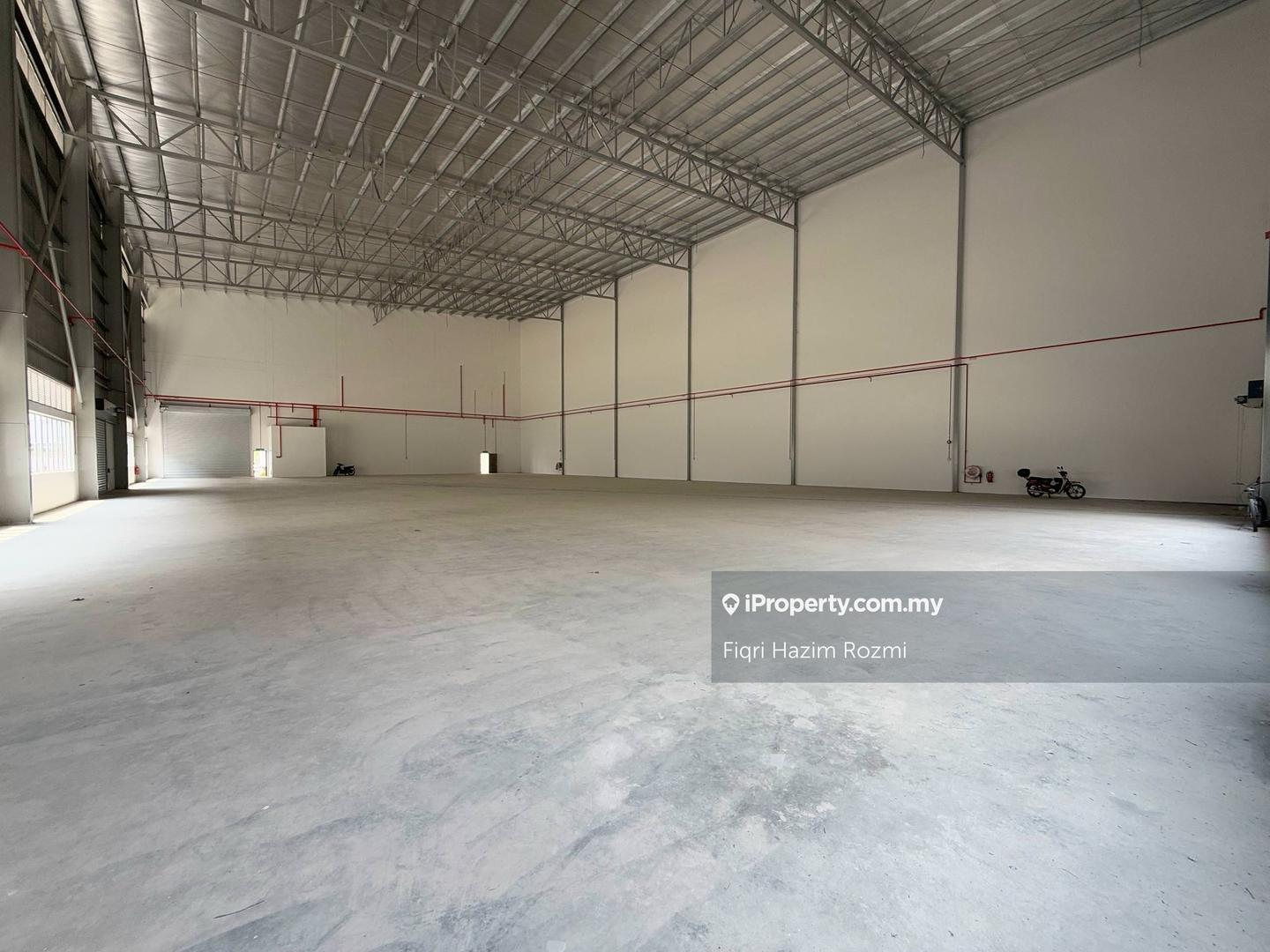 Warehouse for Rent in Taman Industri Alam Jaya, Puncak Alam by Fiqri Hazim Rozmi - iProperty.com.my