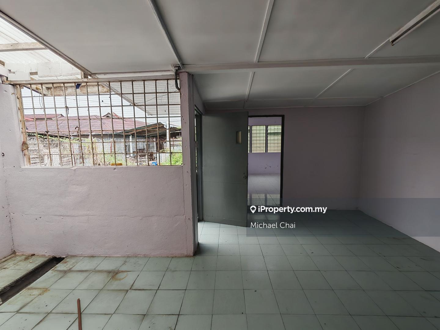 Bungalow House for Sale in Batu 14, Puchong by Michael Chai - iProperty.com.my