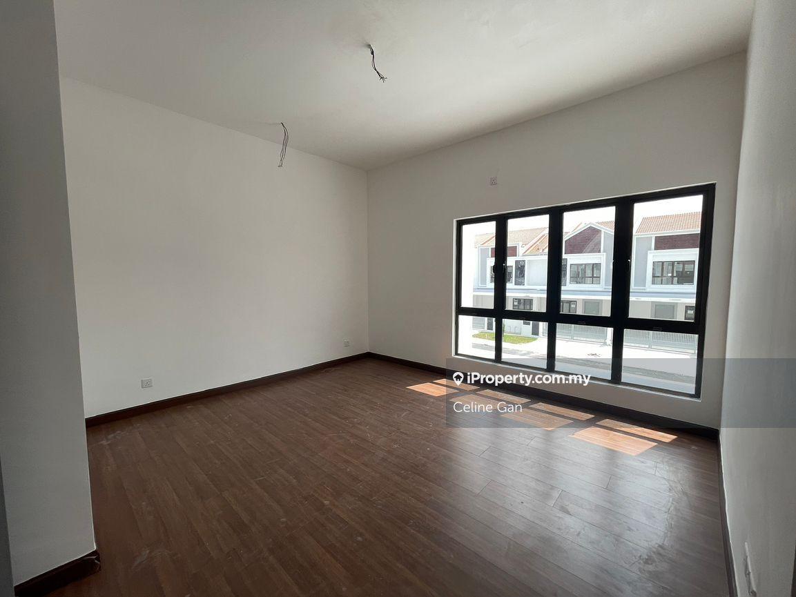Rumah Berangkai 2 Tingkat untuk Dijual di Setia Utama 3, Setia Alam oleh Celine Gan - iProperty.com.my
