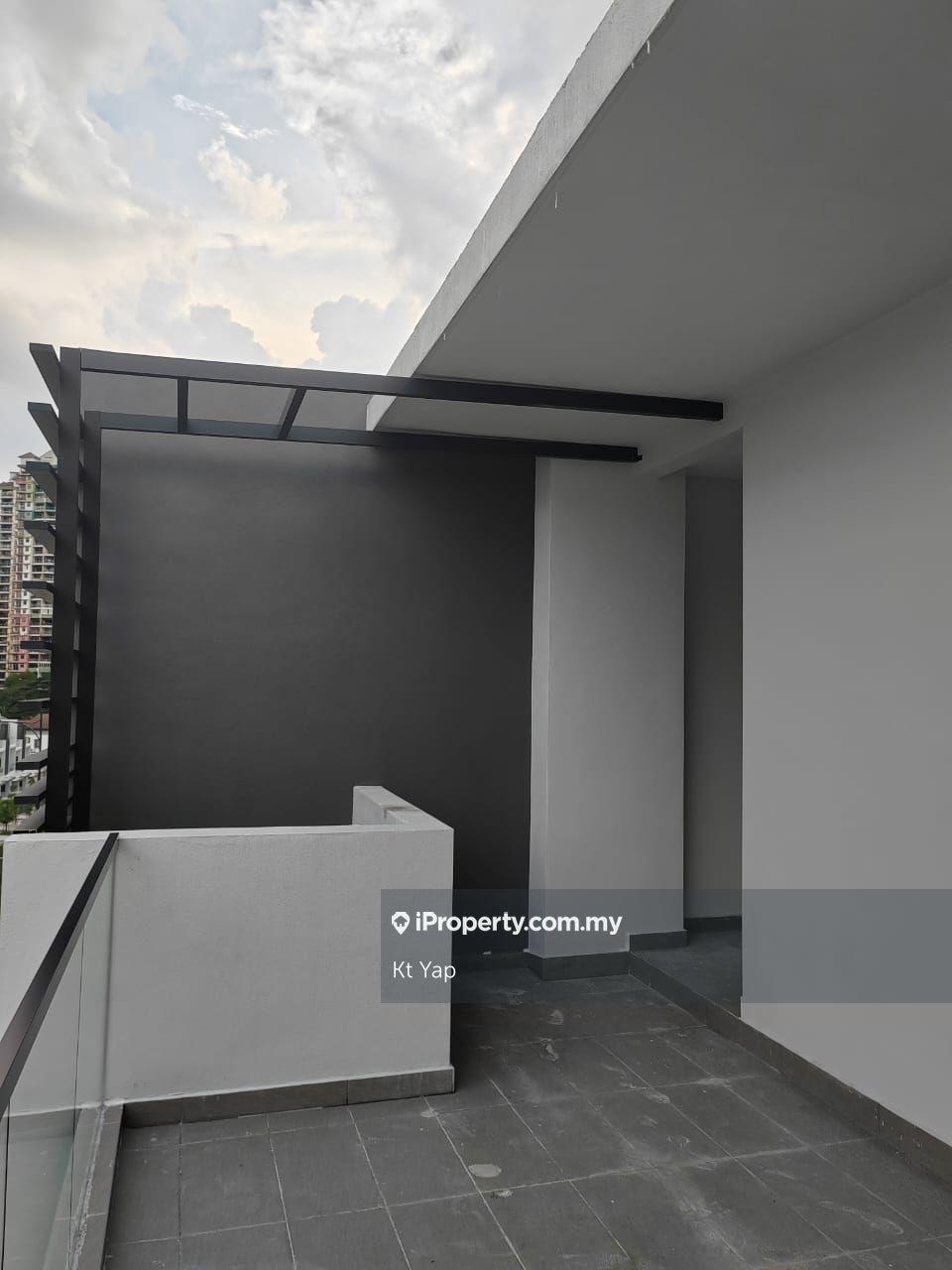 Rumah Berangkai 3 Tingkat untuk Dijual di Residensi Bukit Orkid, Orchid Hills, Cheras Batu 9, Cheras oleh Kt Yap - iProperty.com.my