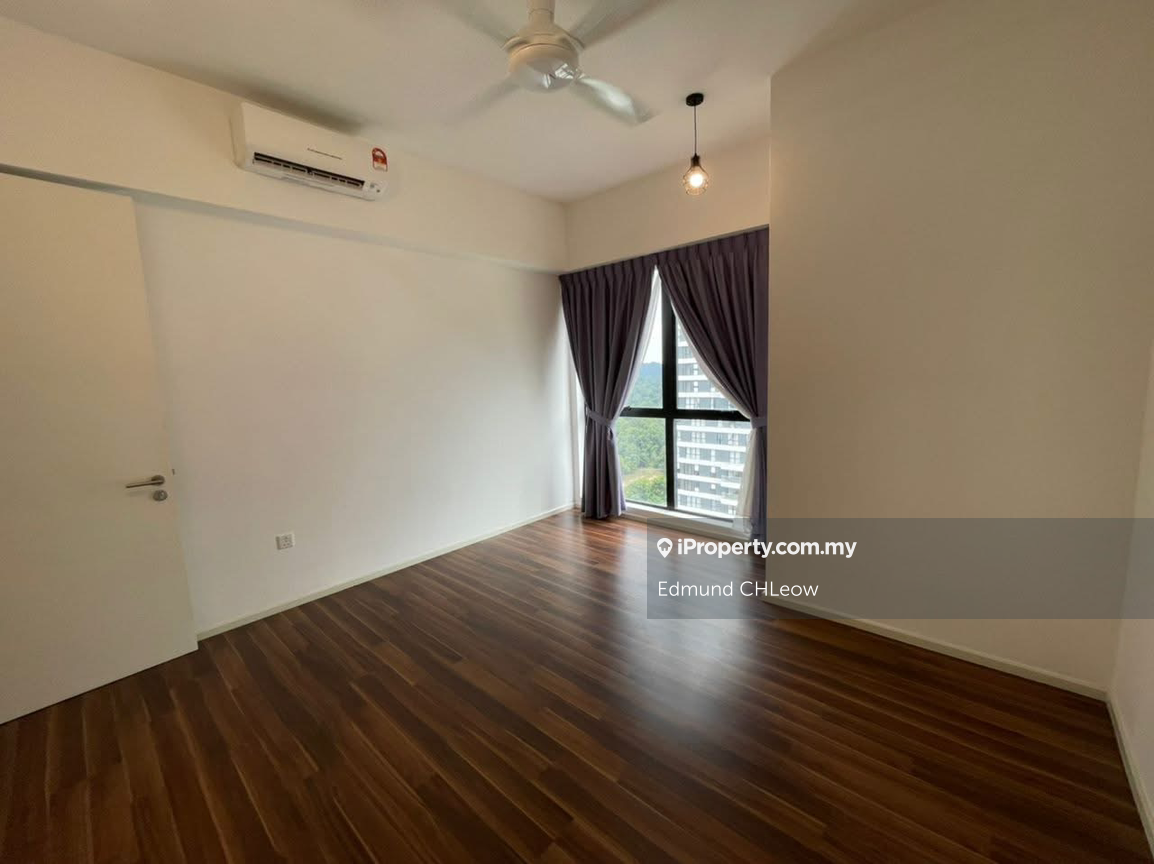 Service Residence for Rent in SqWhere Service Apartments by Edmund CHLeow - iProperty.com.my