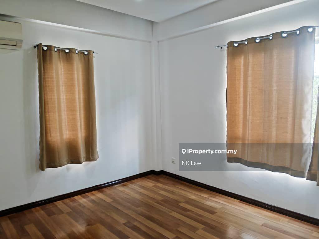 Condominium for Rent in Bayan Villa, Seri Kembangan by NK Lew - iProperty.com.my