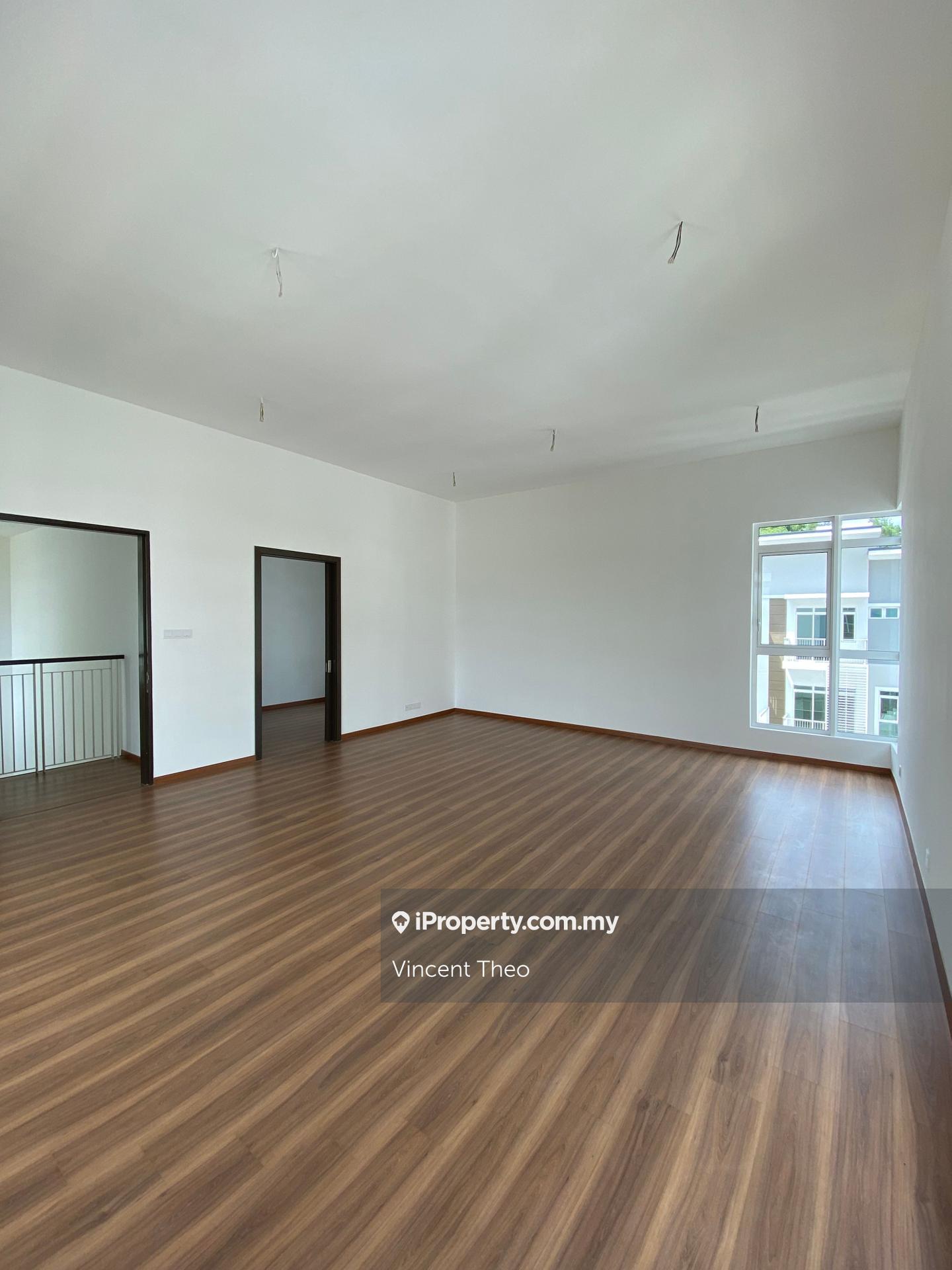 Semi-Detached House for Sale in puncak indah ampang, Ampang by Vincent Theo - iProperty.com.my
