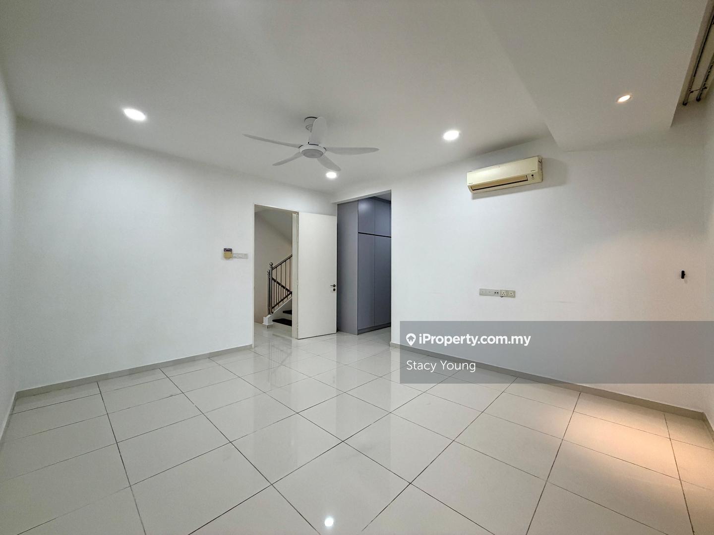Rumah Berangkai 3 Tingkat untuk Dijual di Taman Cheras Vista, Cheras oleh Stacy Young - iProperty.com.my