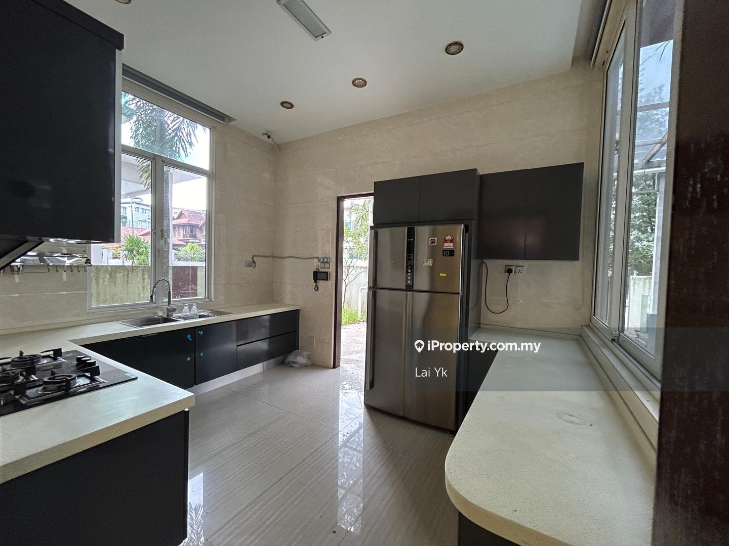 Bungalow House for Sale in Subang Heights, Subang Jaya by Lai Yk - iProperty.com.my