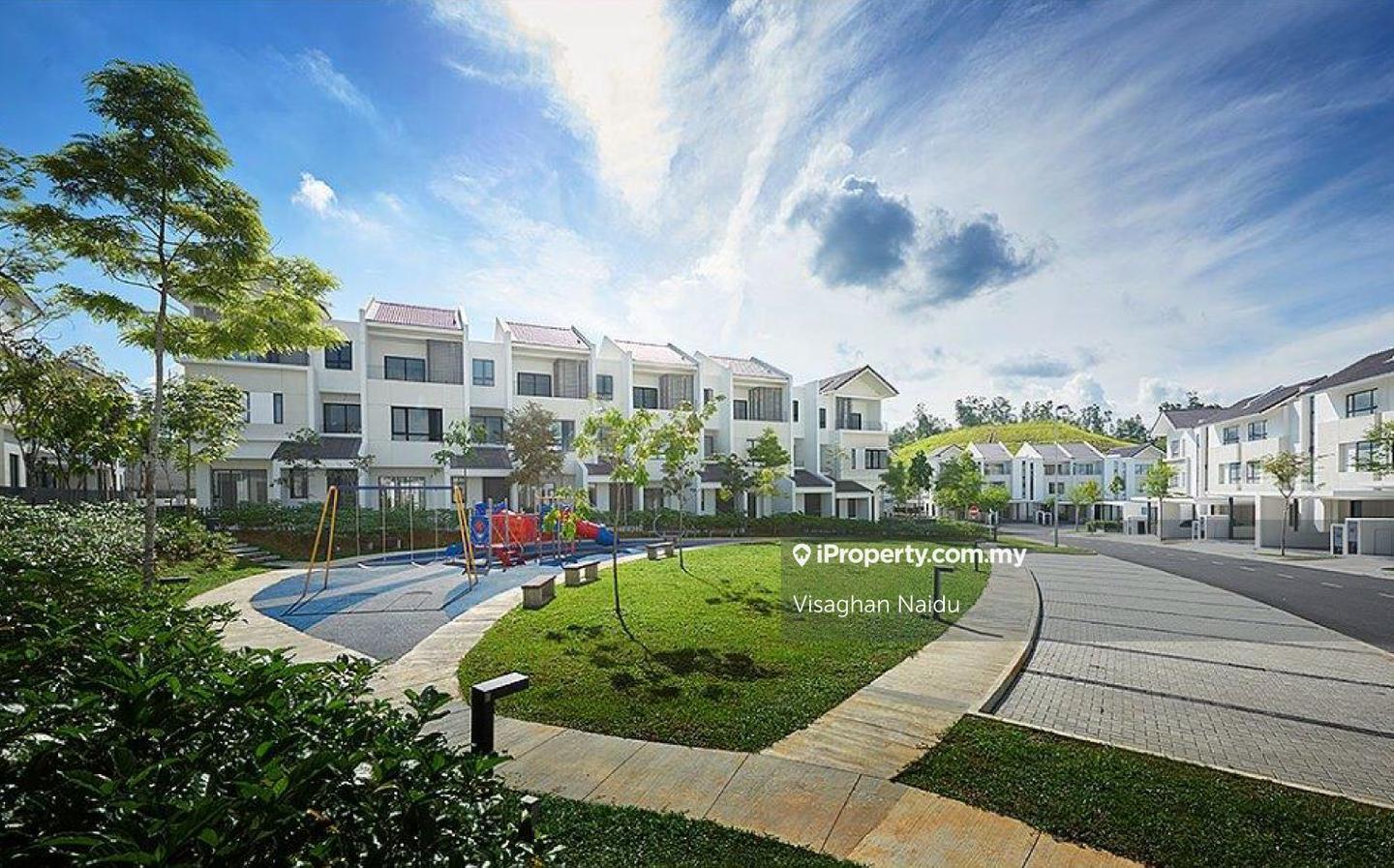 Rumah Berangkai 3 Tingkat untuk Disewa di Tamansari, Rawang oleh Visaghan Naidu - iProperty.com.my