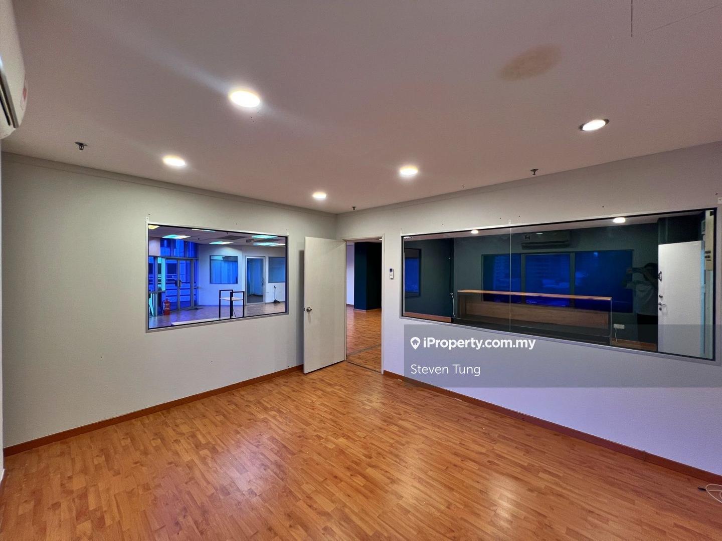 Office for Sale in Menara Uncang Emas, UE3, VivaHome, Sunway Velocity, Cheras by Steven Tung - iProperty.com.my
