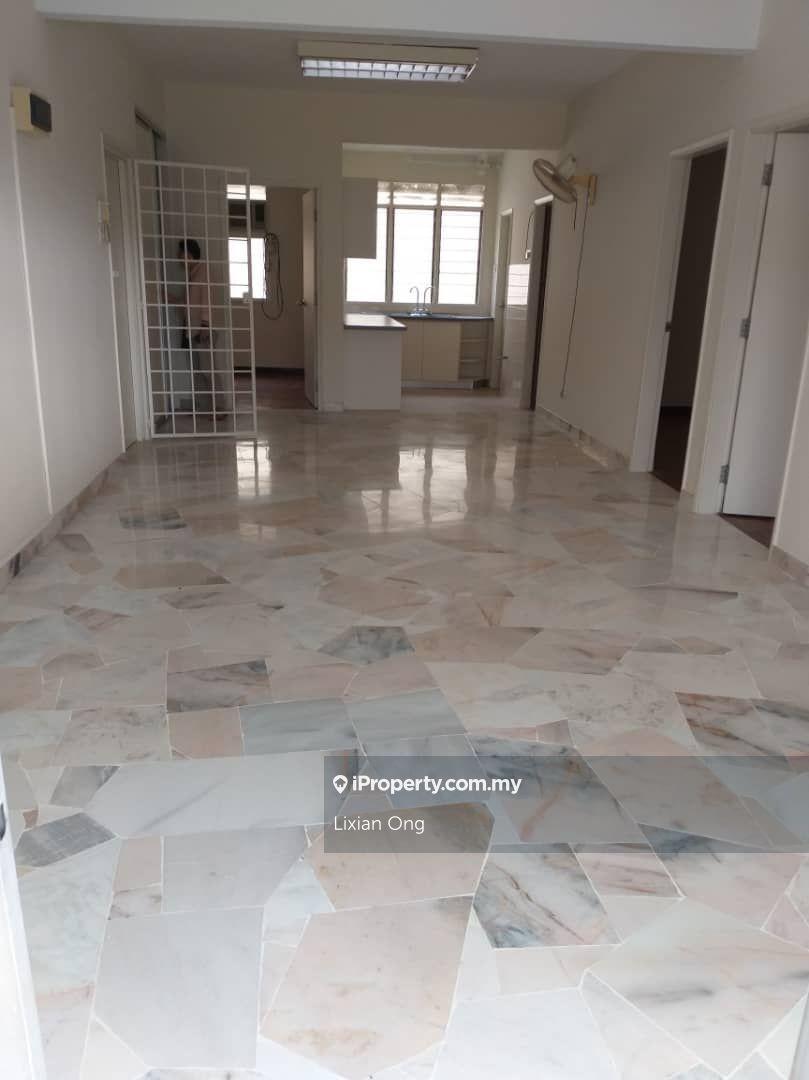 Pangsapuri untuk Dijual di Subang Perdana Goodyear Court 1 oleh Ziyue Ong - iProperty.com.my