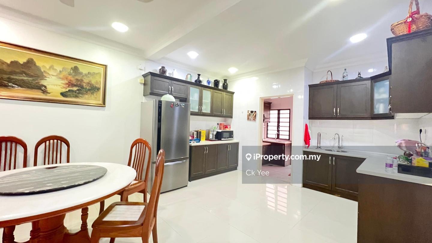 3-storey Terraced House for Sale in Jalil Sutera, Bukit Jalil by Ck Yee - iProperty.com.my