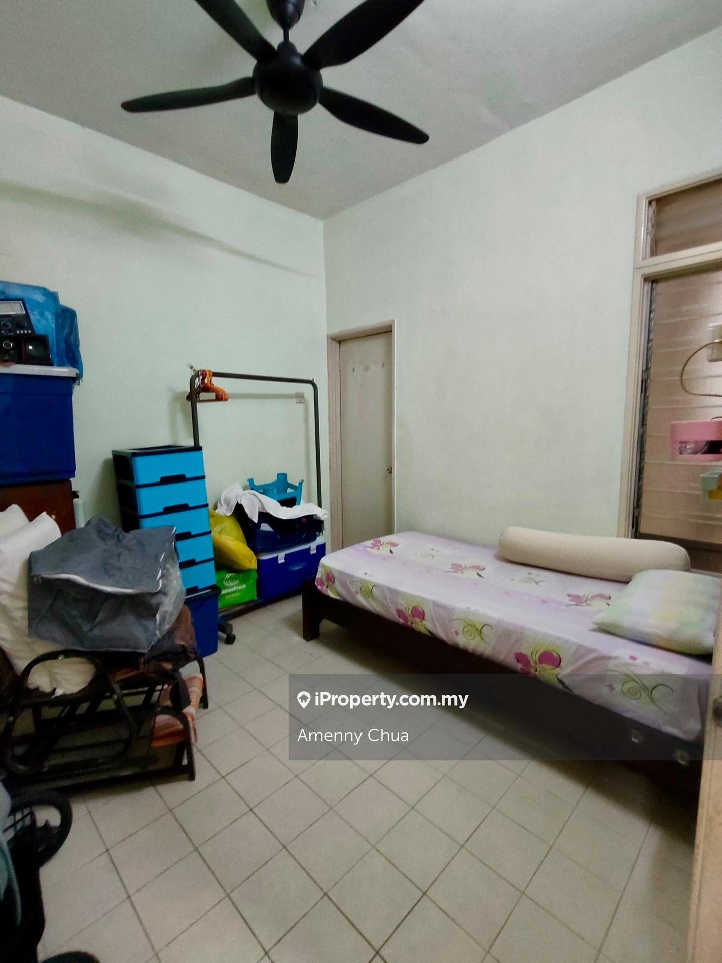 Rumah Berangkai 2 Tingkat untuk Dijual di Bandar Botanic, Klang oleh Amenny Chua - iProperty.com.my