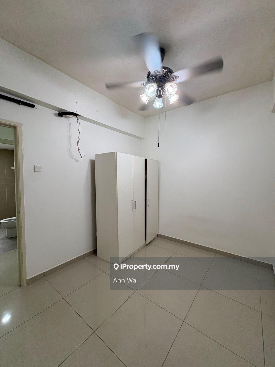 Condominium for Sale in The Zest @ Kinrara 9 by Ann Wai - iProperty.com.my