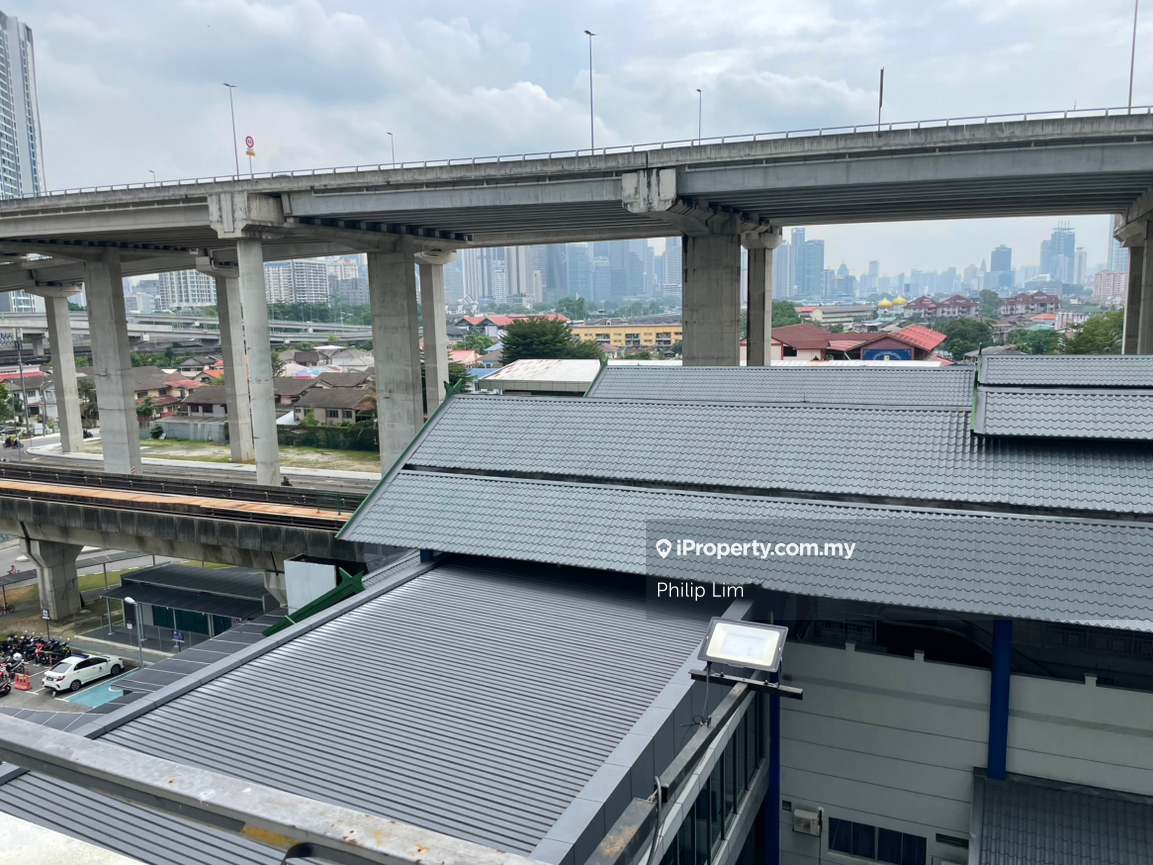 Service Residence for Rent in Datum Jelatek Residence by Philip Lim - iProperty.com.my