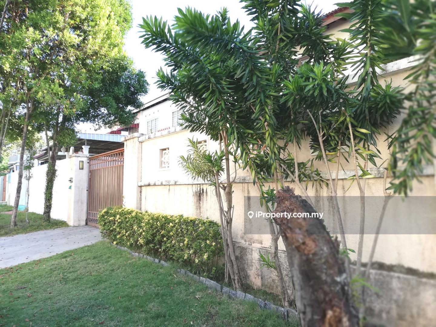 Rumah Berkembar untuk Dijual di Brown Garden, Gelugor oleh Josephine Khoo - iProperty.com.my