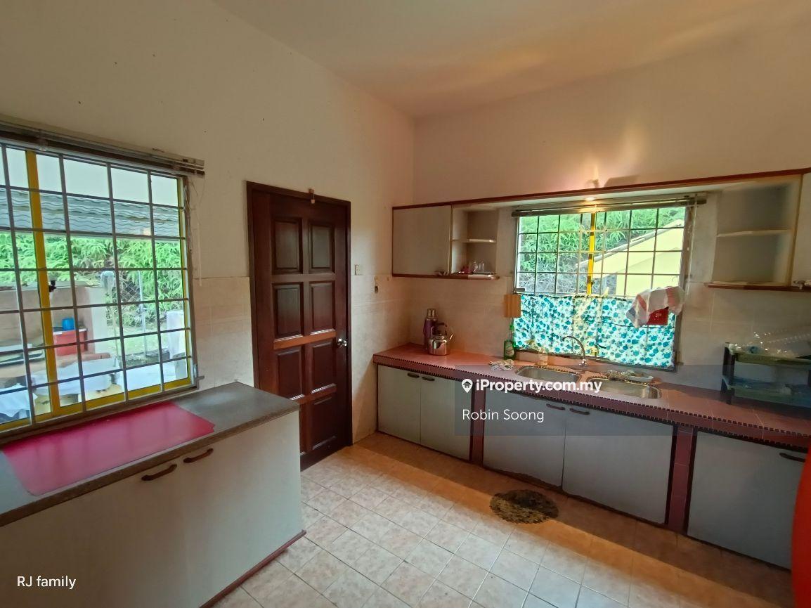 Banglo untuk Dijual di Taman Suria, Bukit Katil oleh Robin Soong - iProperty.com.my