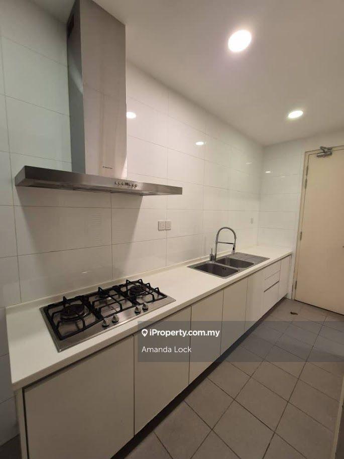 Residensi Servis untuk Dijual di Isola oleh Amanda Lock - iProperty.com.my