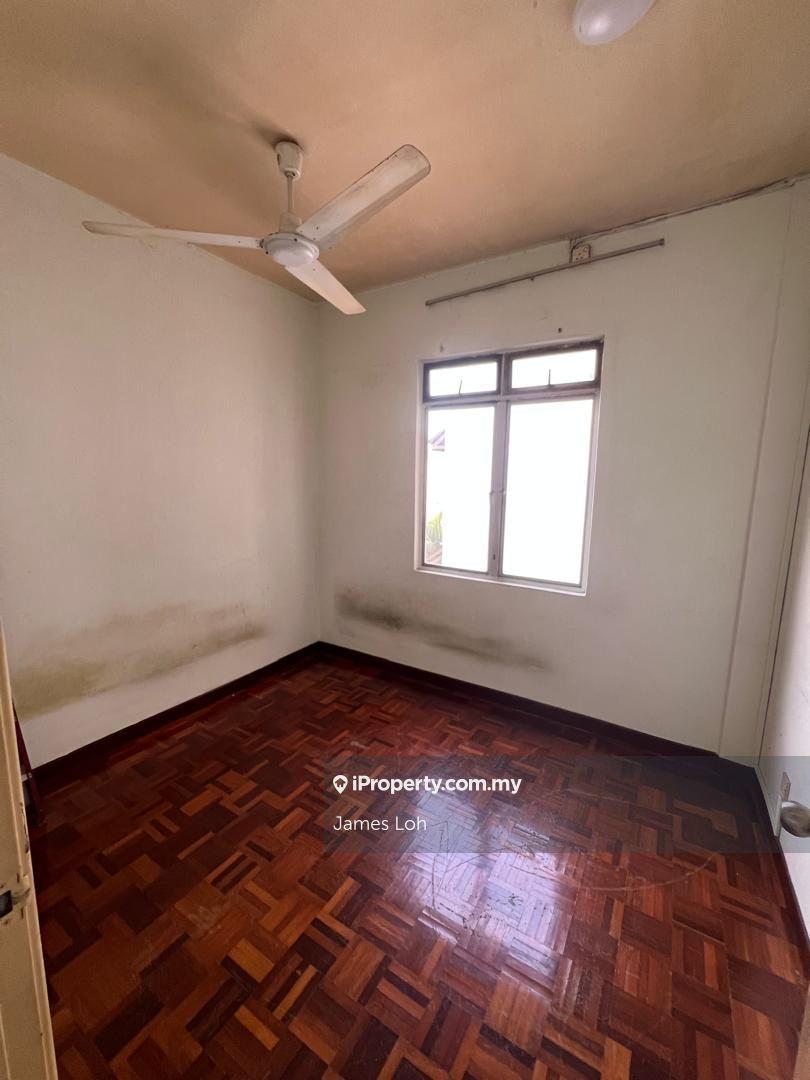 Apartment for Rent in Subang Perdana Goodyear Court 9 by James Loh - iProperty.com.my