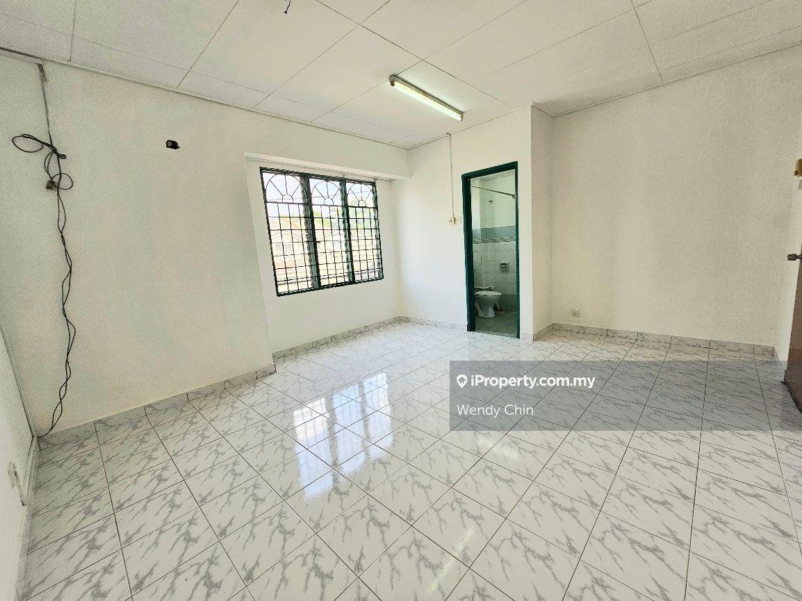 2-storey Terraced House for Sale in Taman Putra Prima, Puchong by Wendy Chin - iProperty.com.my