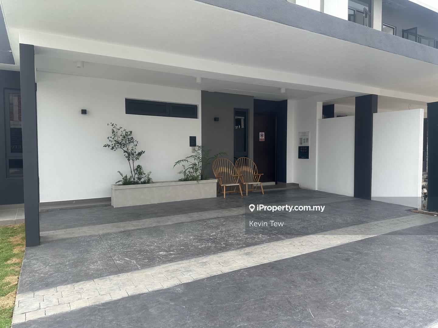 Rumah Berkembar untuk Dijual di Bandar Gamuda Gardens, Rawang oleh Kevin Tew - iProperty.com.my