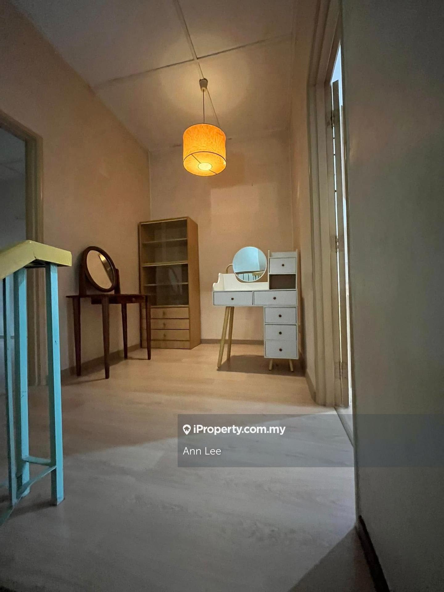 Rumah Berangkai 2 Tingkat untuk Dijual di Sungai Long, Bandar Sungai Long oleh Ann Lee - iProperty.com.my