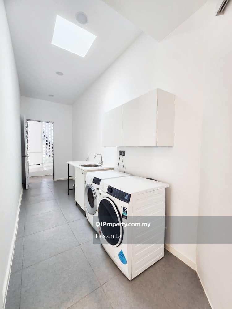 Bungalow House for Sale in Leisure Farm, Gelang Patah by Heston Lai - iProperty.com.my