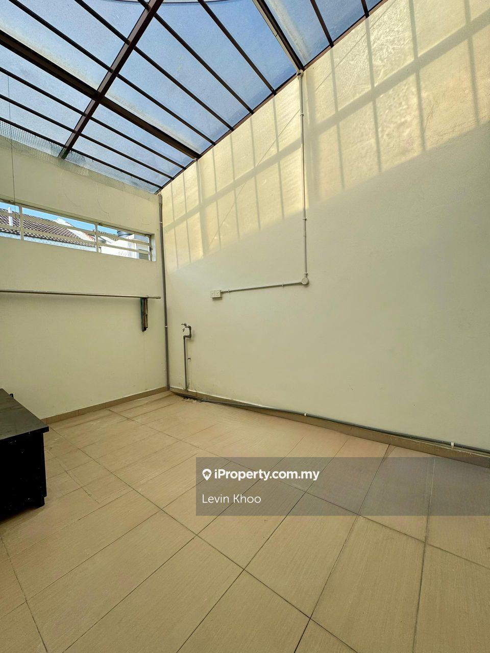 Rumah Berangkai 2 Tingkat untuk Dijual di Kota Emerald, Rawang oleh Levin Khoo - iProperty.com.my