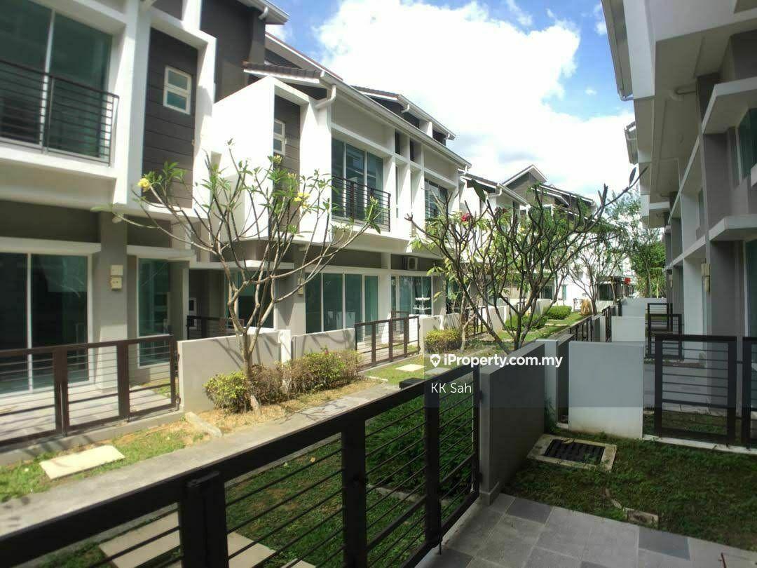 3-storey Terraced House for Sale in Tiara South, Semenyih by KK Sah - iProperty.com.my