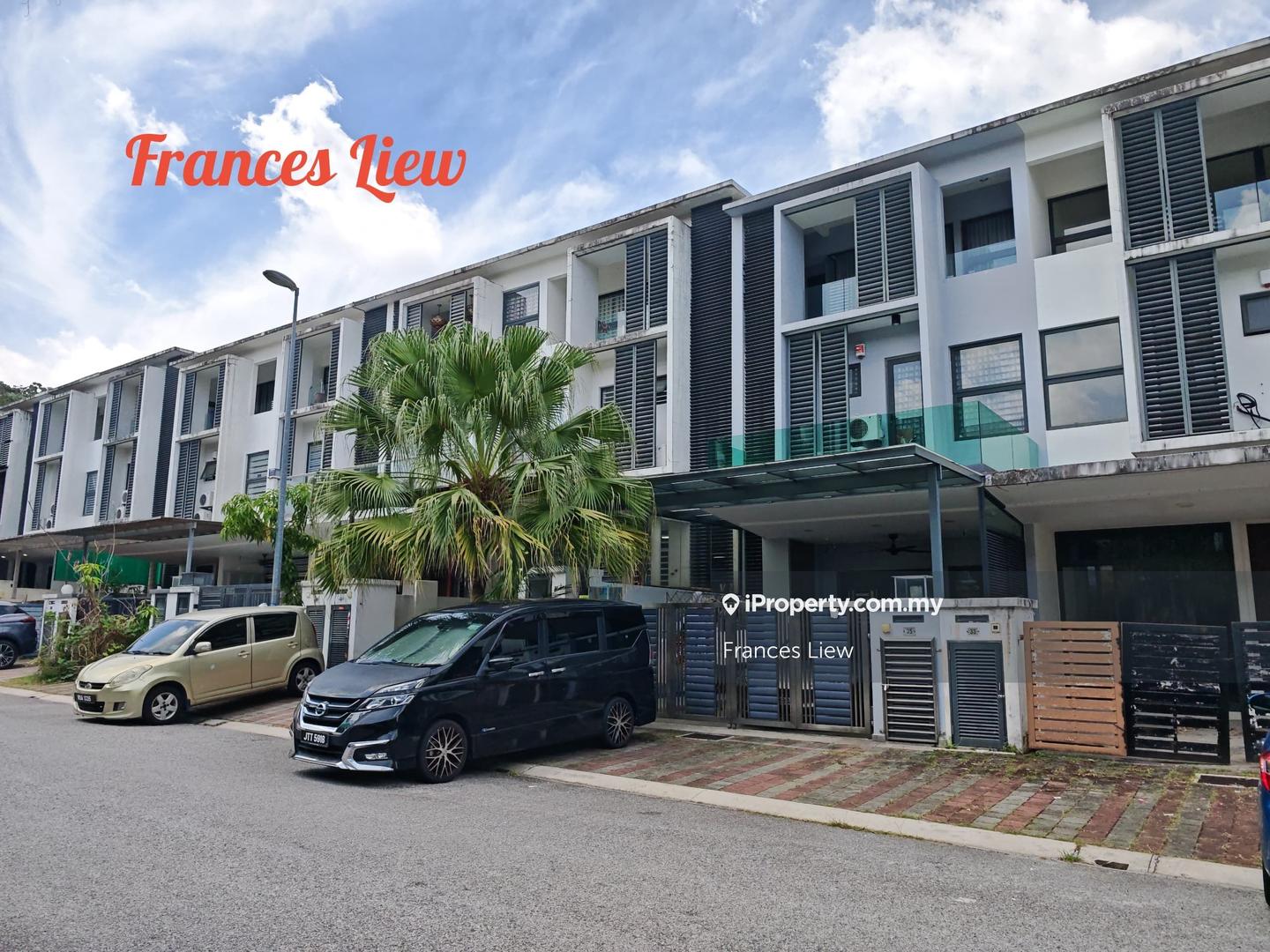 Rumah Berangkai 3 Tingkat untuk Dijual di Taman Puncak Jalil, Seri Kembangan oleh Frances Liew - iProperty.com.my