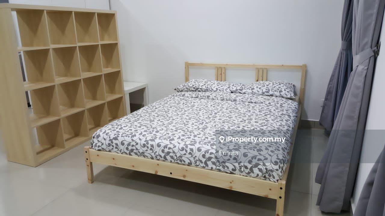 Service Residence for Sale in Cybersquare by Emma - iProperty.com.my