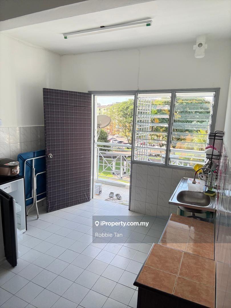 Apartment for Sale in Lily & Jasmine Apartment by Robbie Tan - iProperty.com.my