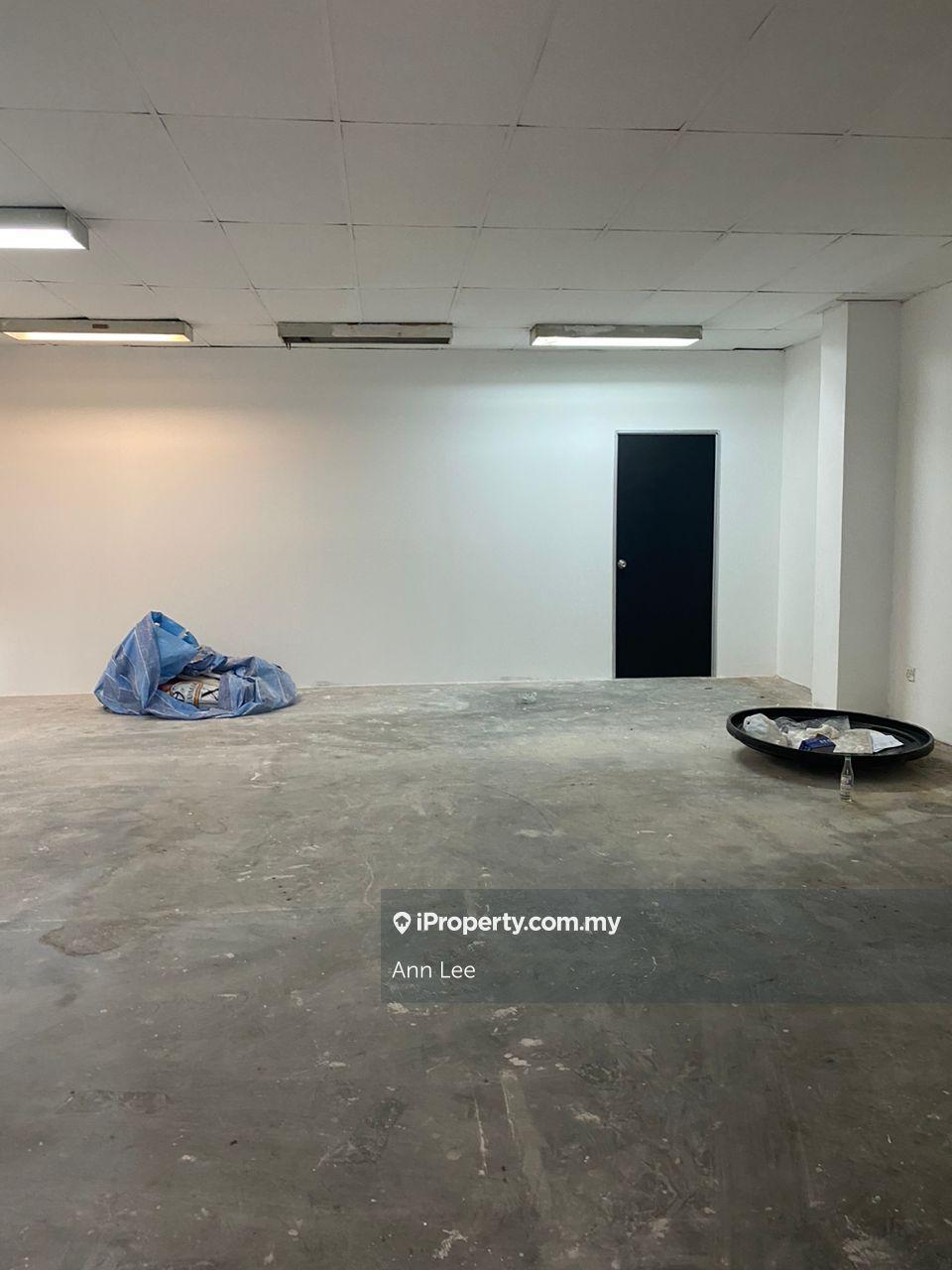 Shop for Sale in Pusat Perdagangan Seri Kembangan, Seri Kembangan by Ann Lee - iProperty.com.my