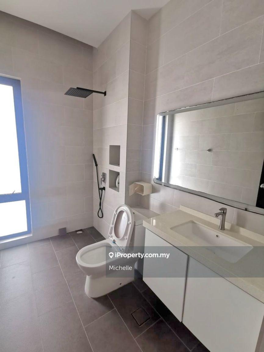 Bungalow House for Sale in Kayangan Heights, Shah Alam by Michelle - iProperty.com.my