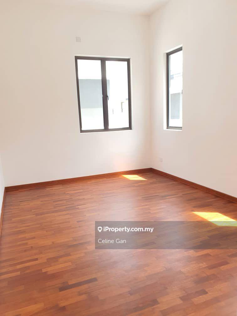 Rumah Berkembar untuk Dijual di Setia Utama 4, Bywater Doshia Semi-D, Setia Alam oleh Celine Gan - iProperty.com.my