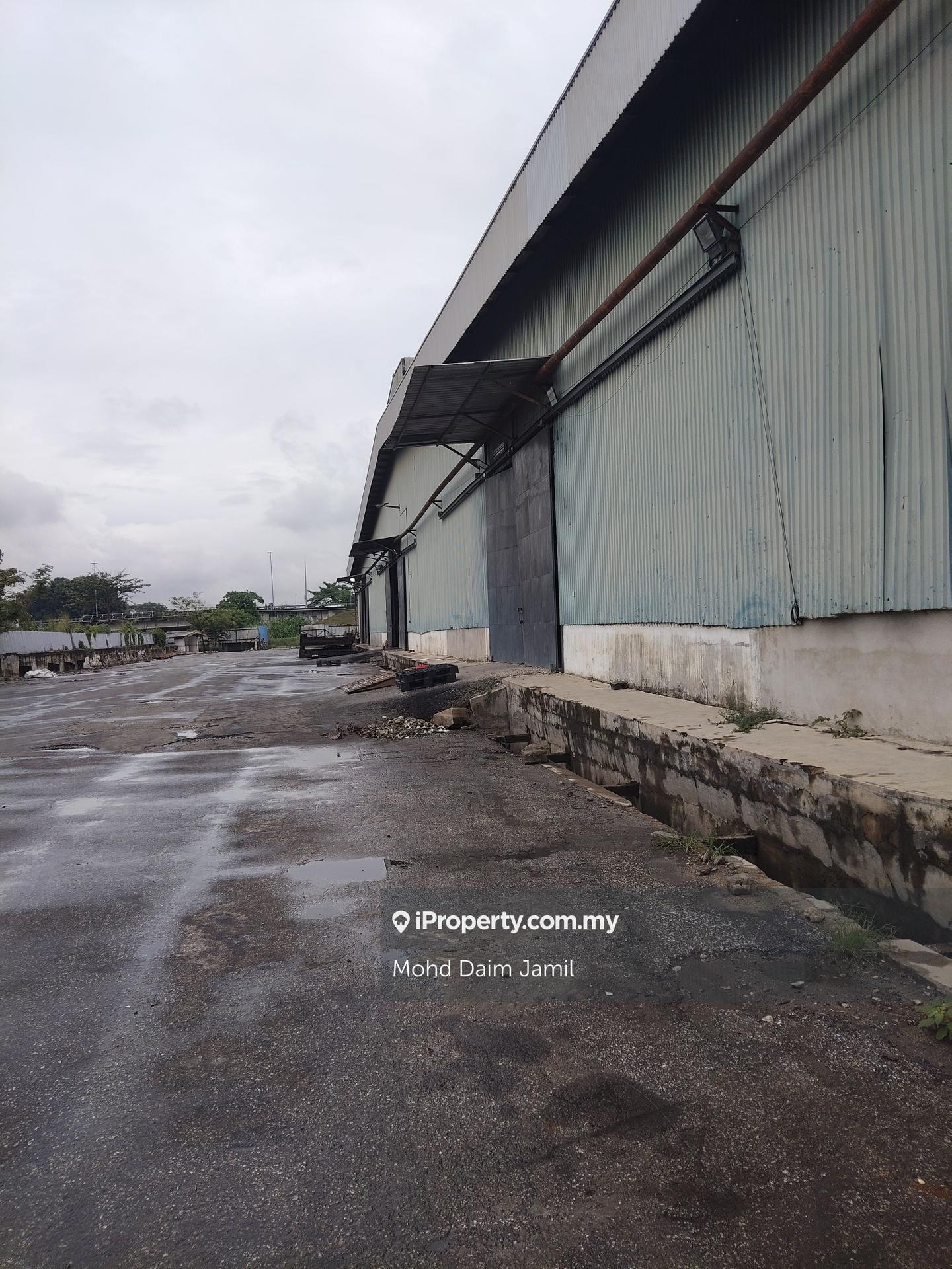 Warehouse for Sale in Seksyen 35, Shah Alam by Mohd Daim Jamil - iProperty.com.my