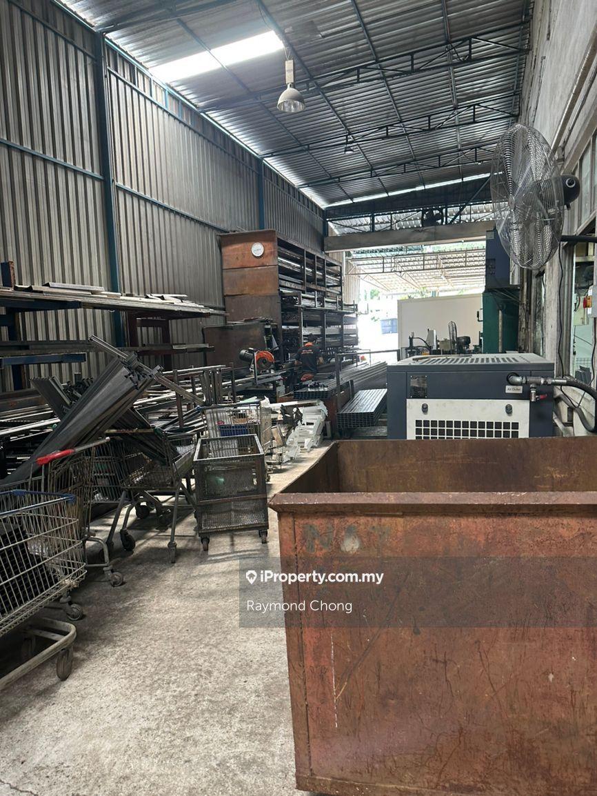 Kilang Teres untuk Dijual di TPP 1, TPP 5, TPP 6, Puchong oleh Raymond Chong - iProperty.com.my