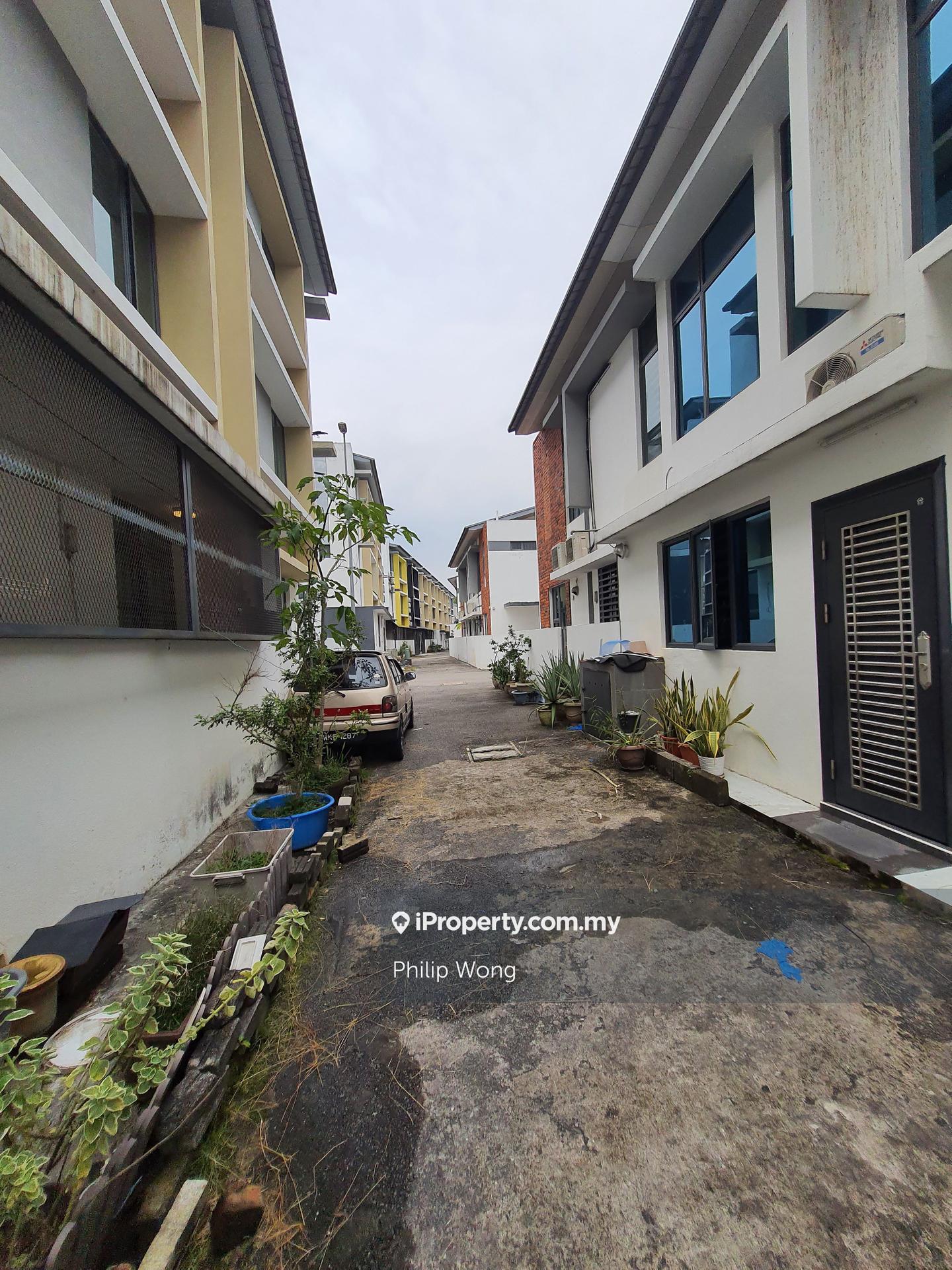 3-storey Terraced House for Sale in Puchong, Selangor by Philip Wong - iProperty.com.my